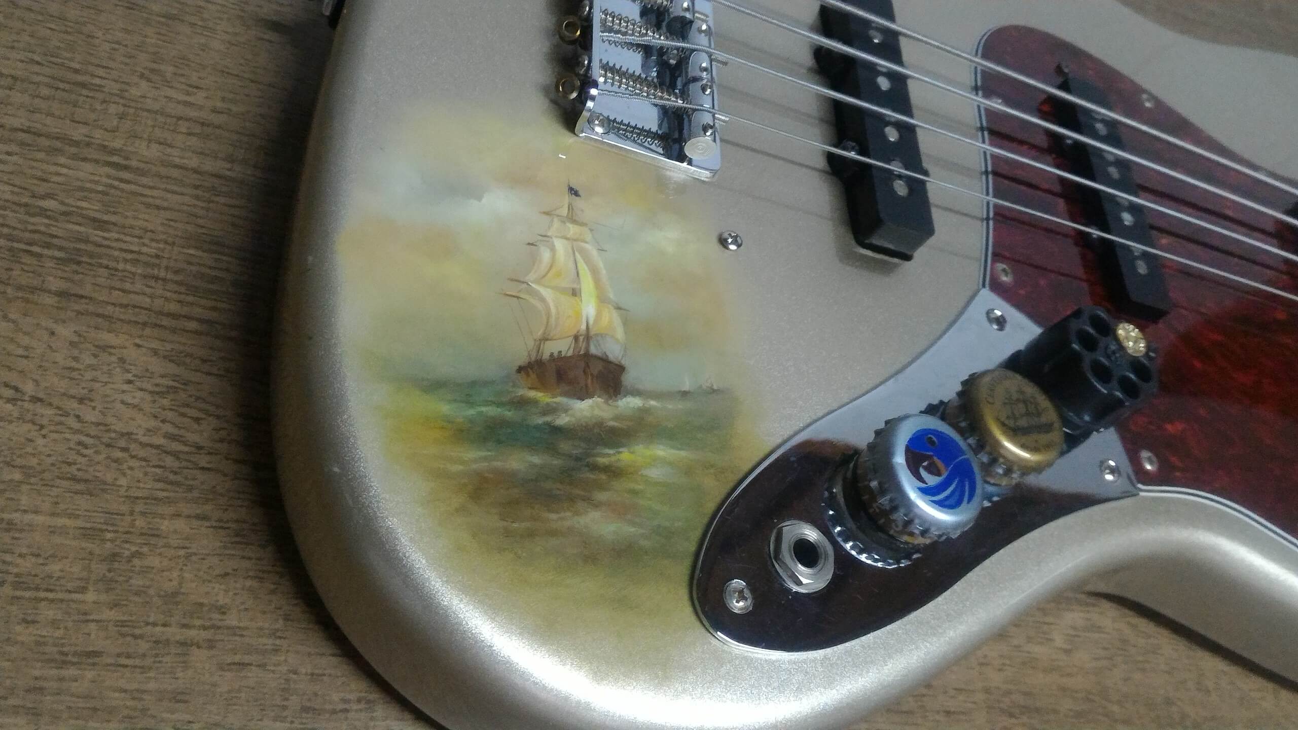 Baixo Jolly Rogers – Construção (com Isa Hohagen)