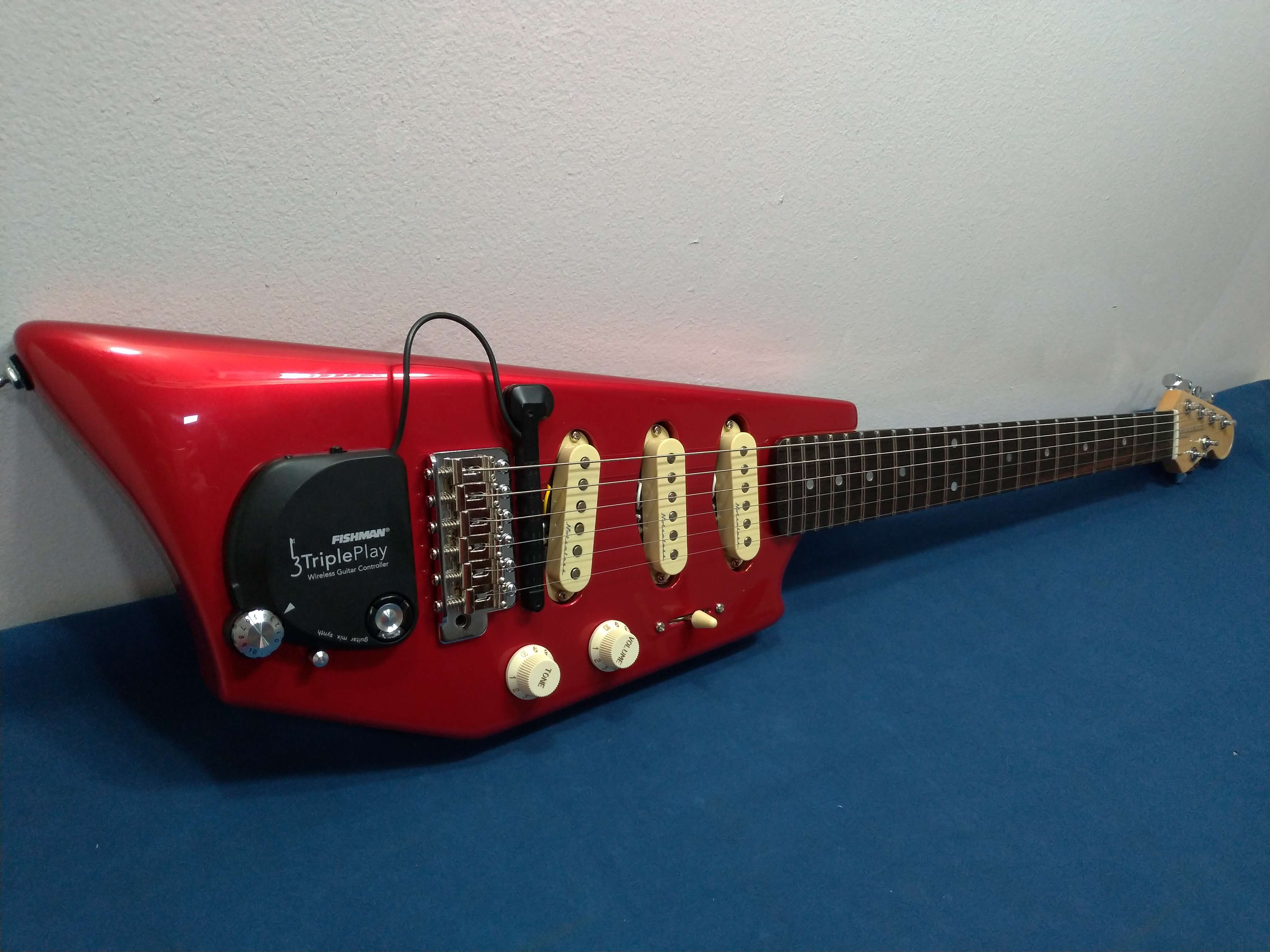 Guitarra Traveler – Construção