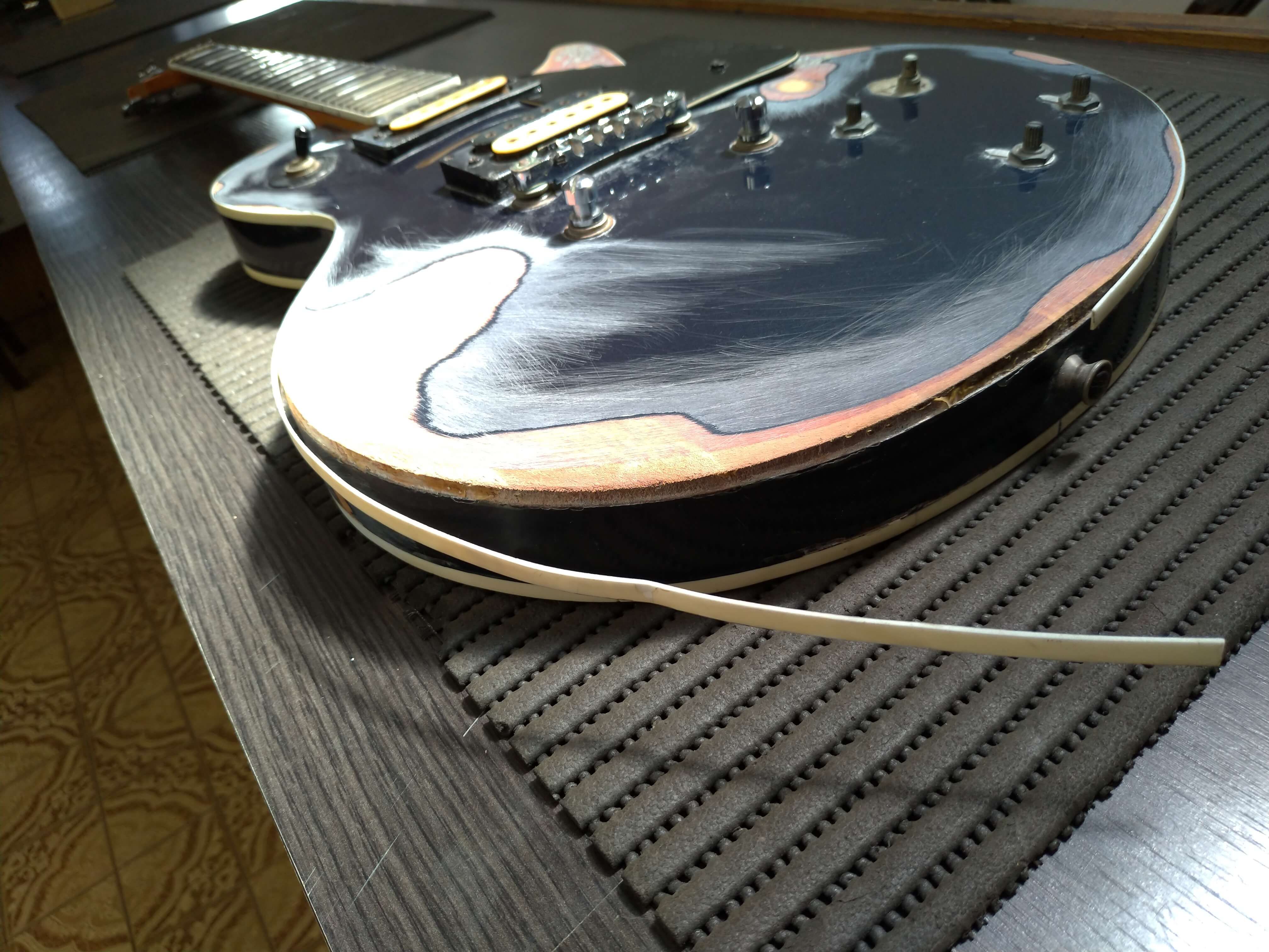 Guitarra Golden Les Paul – Restauração